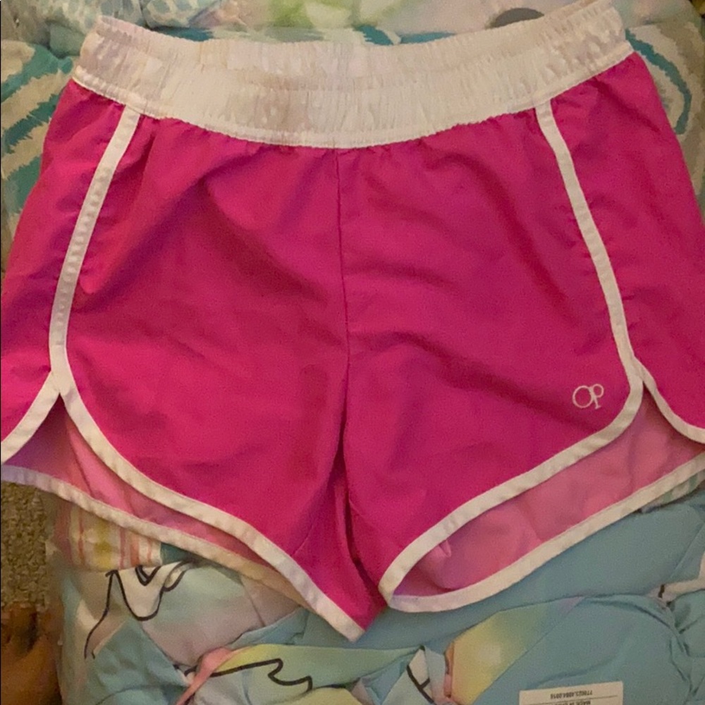 Pink sporty shorts